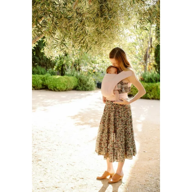 Ergobaby Embrace Hordozó: Blush Pink / Rózsaszín