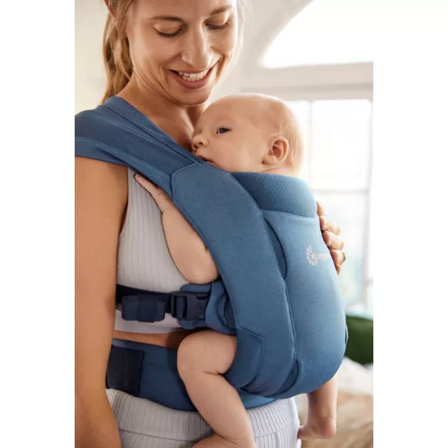 Ergobaby Embrace Hordozó Soft Air Mesh: Blue / Kék