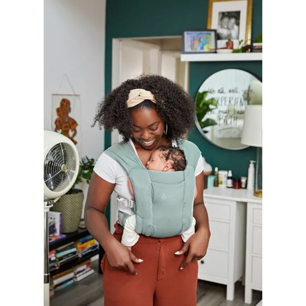 Ergobaby Embrace Hordozó Soft Air Mesh: Sage / Zsálya zöld