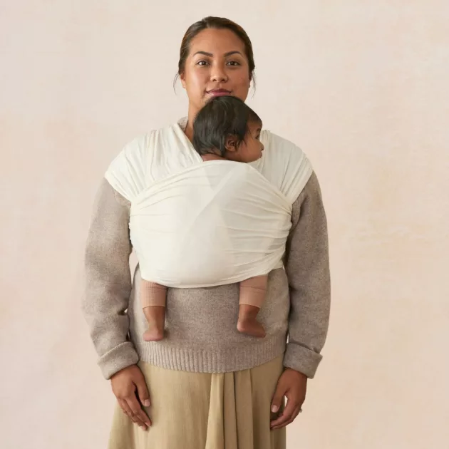 Ergobaby Aura Sustainable Knit Hordozókendő: Grey Stripes / Szürke csíkos