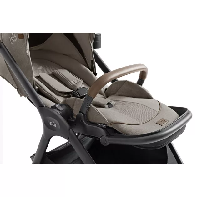 Joie Signature Finiti 3in1 babakocsi Maple + i-Base Encore bázistalp