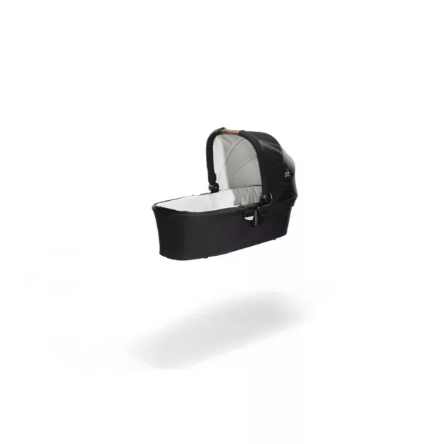 Joie Versatrax babakocsi szett i-Snug2 hordozó Cashew+ Signature Ramble mózeskosár Eclipse