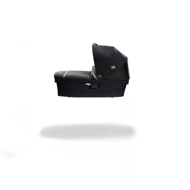 Joie Versatrax babakocsi szett i-Snug2 hordozó Cashew+ Signature Ramble mózeskosár Eclipse